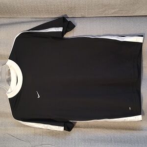 Nike Dri-Fit Black & White Athletic Shirt Sz Large 14-16 Unisex
